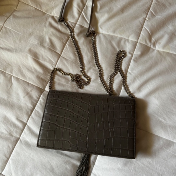 YSL crossbody - Picture 2 of 4